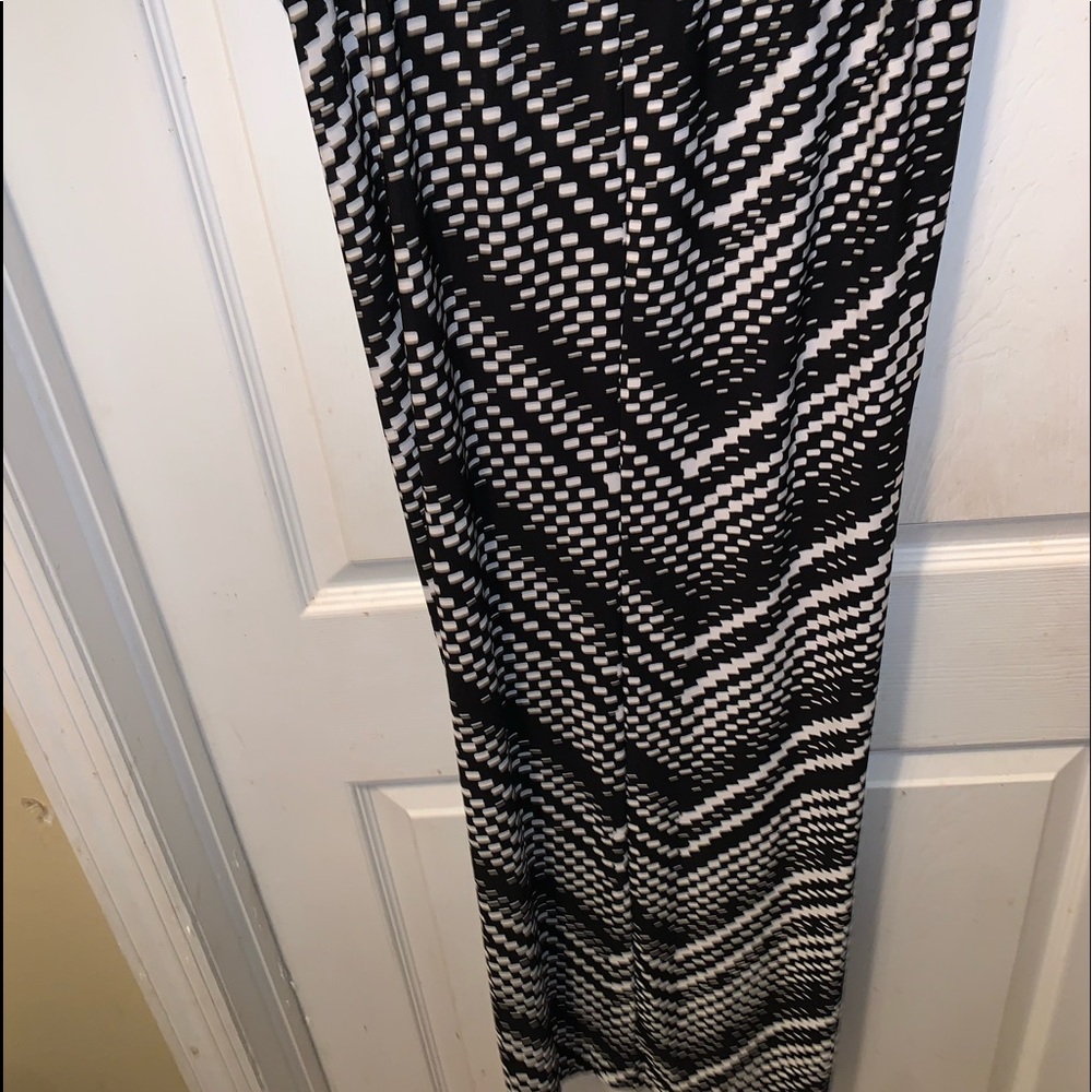 Chico’s Wide Leg Dress Pants Sz. 3 Bl/Wh